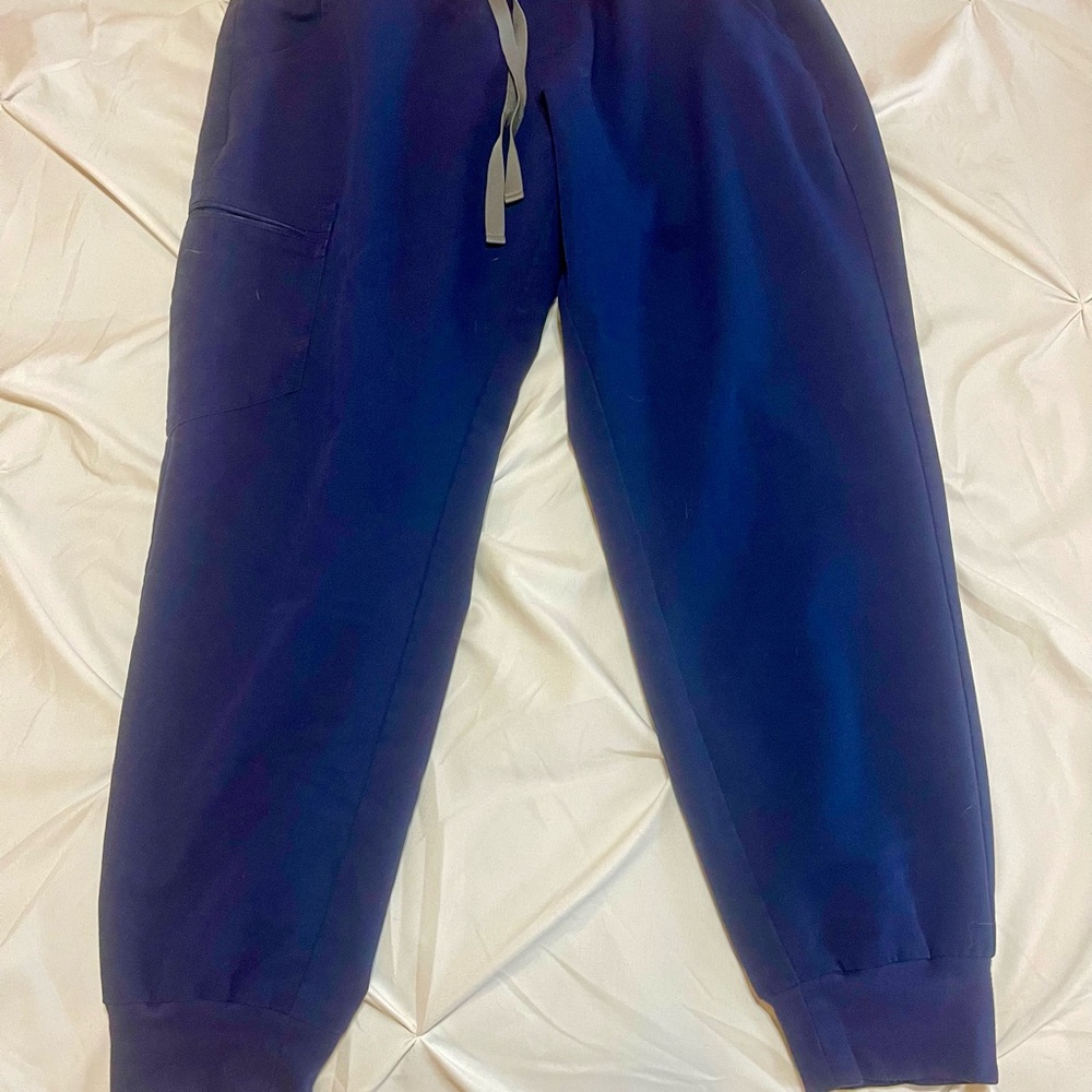 FIGS Zamora Navy Blue Jogger Pants, size large